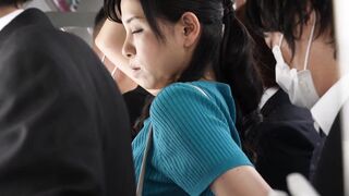 乳首いじり痴漢電車～勃起ちくびを執拗につまみ上げられイキ堕ちる人妻～ 加治史奈
