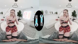 WETVR VR Porn Orgasmic Vibrations With Amber Moore