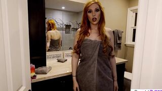 Big Titted Mom Lauren Phillips Says "Can you even boned? You'd probably pop inside seconds!"