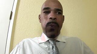 Tara Lynn Foxx Fucks African Dick To Enjoy Cummed