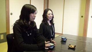 Older Girl Suddenly Screwed at Night into a Guest House Resists, but Her Body Is Awakened to SEX Mode by the Stiffness of Man : View More→https://bit.ly/Raptor-Xvideos