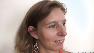 Mature woman 3 way fucked into the hotel