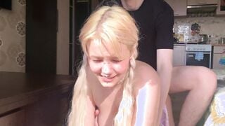 A shy college girl could not resist the tutor and took his penis inside her mouth