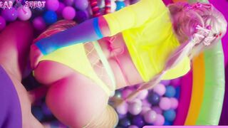 Candy women Blowing lollipop and banged! into the butt AliceBong