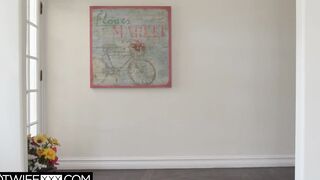 HotwifeXXX - My Cheating Long Tit Blonde Wifey Handles Fat Dick (Audrey Madison)