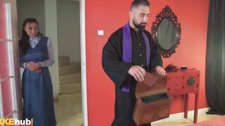 FAKEhub - Huge Boobs Huge Booty blonde cougar with squirting snatch gets nailed with dick and strap-on
