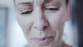 Big Tit solo PS cougar massage and fingering her soak bald snatch