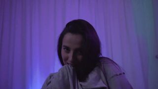 Natalie performance us her hot moves