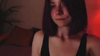 chick sucking off 2 sex toys and sensually waving her long butt