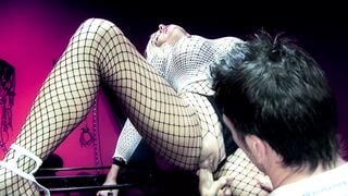 Dirty stud rips blonde's fishnet pantyhose so he can lick her