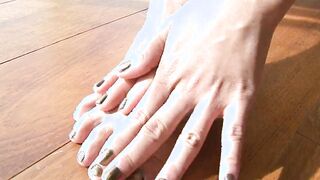 Bow 18 year old masturbates fucks blows and pleasures on dick