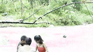 PUNJAB WOMEN SEX INTO RIVER FULL PUBLIC THREE-WAY