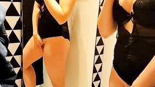 vibrator into the fitting room