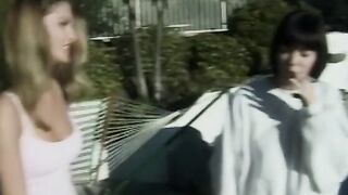 Starving big boobed blonde lesbo makes her gf to lick her tiny pink vagina