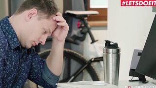 DoeProjects - Jarushka Ross Crazy Czech Professor Seduces And Fucks Her Long Cock College Girl - LETSDOEIT