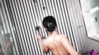 Beauty Bombshell Masturbate Soak Snatch and Intensive Orgasm into the Wc