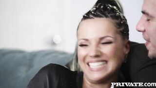 HOMEMADE com - Penis Milking Big Tit Beauty Jolee Love Tries Interracial 3Way!