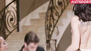 ScamAngels - Aidra Fox & Richelle Ryan PAWG American Bimbos Screwed Rough By Young Stud