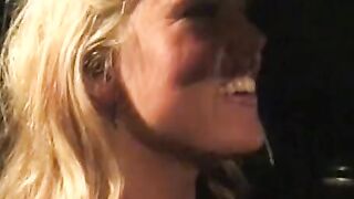 sexy blonde driver blows her passenger's rough dick inside the front seat of cab