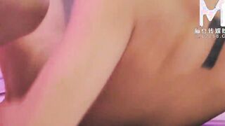 [Domestic] Madou Media Works/MTVQ13-EP3 Sex Study Room - Sex Chapter - Feature Tape - Master Version - 001/ Free View