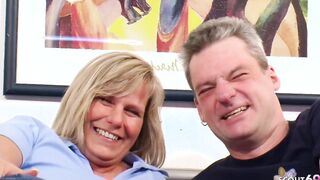 Mature Hubby let Stranger Nailed his Old Ex-Wife inside MMF 3Some