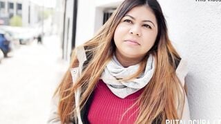 women from El Salvador is convinced inside the street to have sex