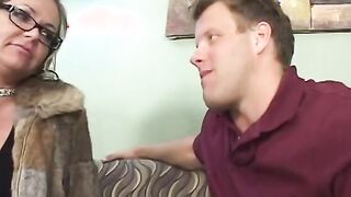 Hoe offer BLOWJOB and takes rough cock deep in banged! holes before getting cummed