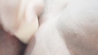 stepsister striptease me and masturbates with a 21 cm sex toy and sends me the clip on