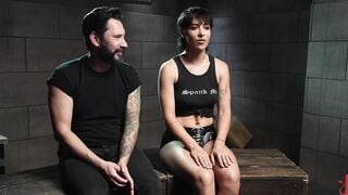 pup babe kink bondage
