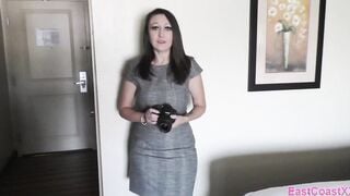 Claudia Lewis-Squirting mom Cumshot