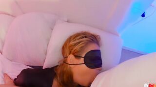 I caught my step daughter inside bed and fuck her mouth