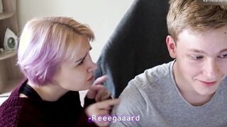 KarinaOblepihova - Distracted from the game lost her virginity