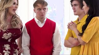 Stepmom Fucks Next Door Cougar's Stepson Because She Banged Her Stepson - Jamie Michelle, Kayla Paige - MomSwitch