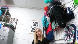 Slutlyfter.com - Krissy Knight on her knees for officer Mike Mancini