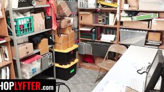 Shoplyfter - Thin Blonde hot Emma Hix Give Her Cunt To Security Officer To Got Out