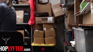 Shoplyfter - Thin Blonde hot Emma Hix Give Her Cunt To Security Officer To Got Out