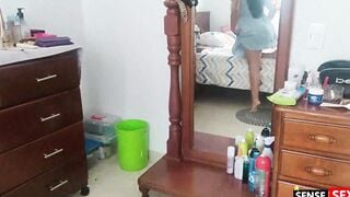 I SPY ON MY STEPMOTHER AND SQUIRT HER CUNT
