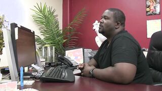 Natural titted Victoria Lawson gets nailed inside the office