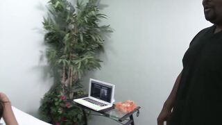 Natural titted Victoria Lawson gets nailed inside the office