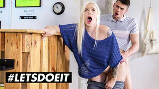 Cheating Mistress Arteya Get Turned On For The Hotel Staff So She Fucks Him Right There -