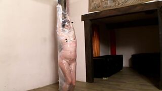 Peitschen und Fake-Cock BONDAGE - Episode one