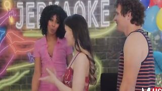 Aria Lee gets nailed on Game Performance