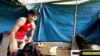 Cousin of the famous tiktoker "El Celar" fucks secretly with his gf without a condom