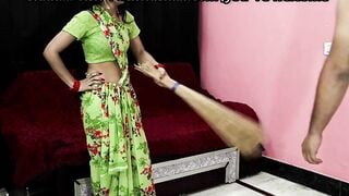 priya ne jhadu se pitayi ki pati ki uske bad bhanje se chudi