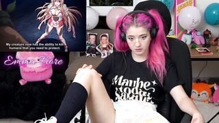 Adorable Teenagers Reacts to Animated Porn - Emma Fiore