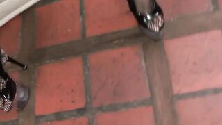 Soak pussies for finger fucked eager to enjoy the women is vulgar and fondles her fresh body