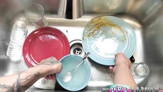 Snobby Step-Sis Gets Huge Surprise