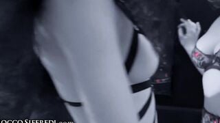 Lesbians Ruin Each Other's Cunt With Long Vibrator