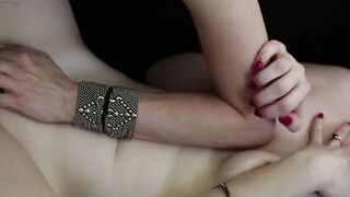 2 pale gay girls screwed each other on a african leather armchair and they even use