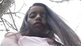 Little Lupe liking outdoor solo session
